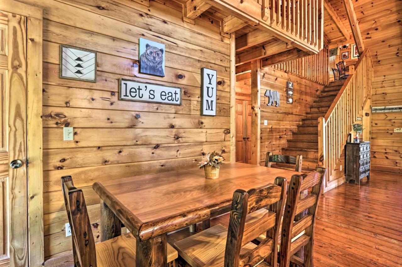 Sevierville Cabin With Deck Minutes To Pigeon Forge Екстериор снимка