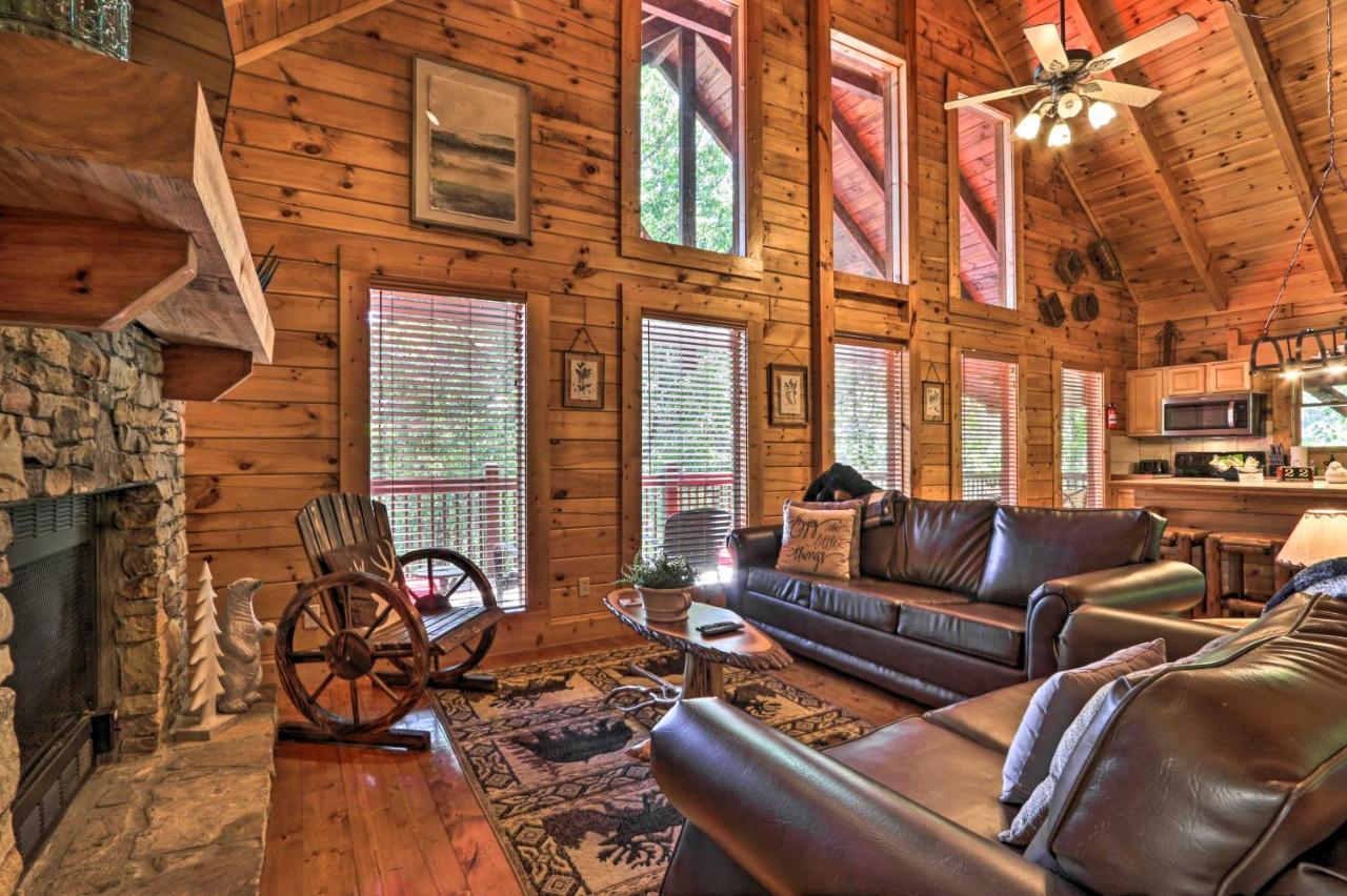 Sevierville Cabin With Deck Minutes To Pigeon Forge Екстериор снимка