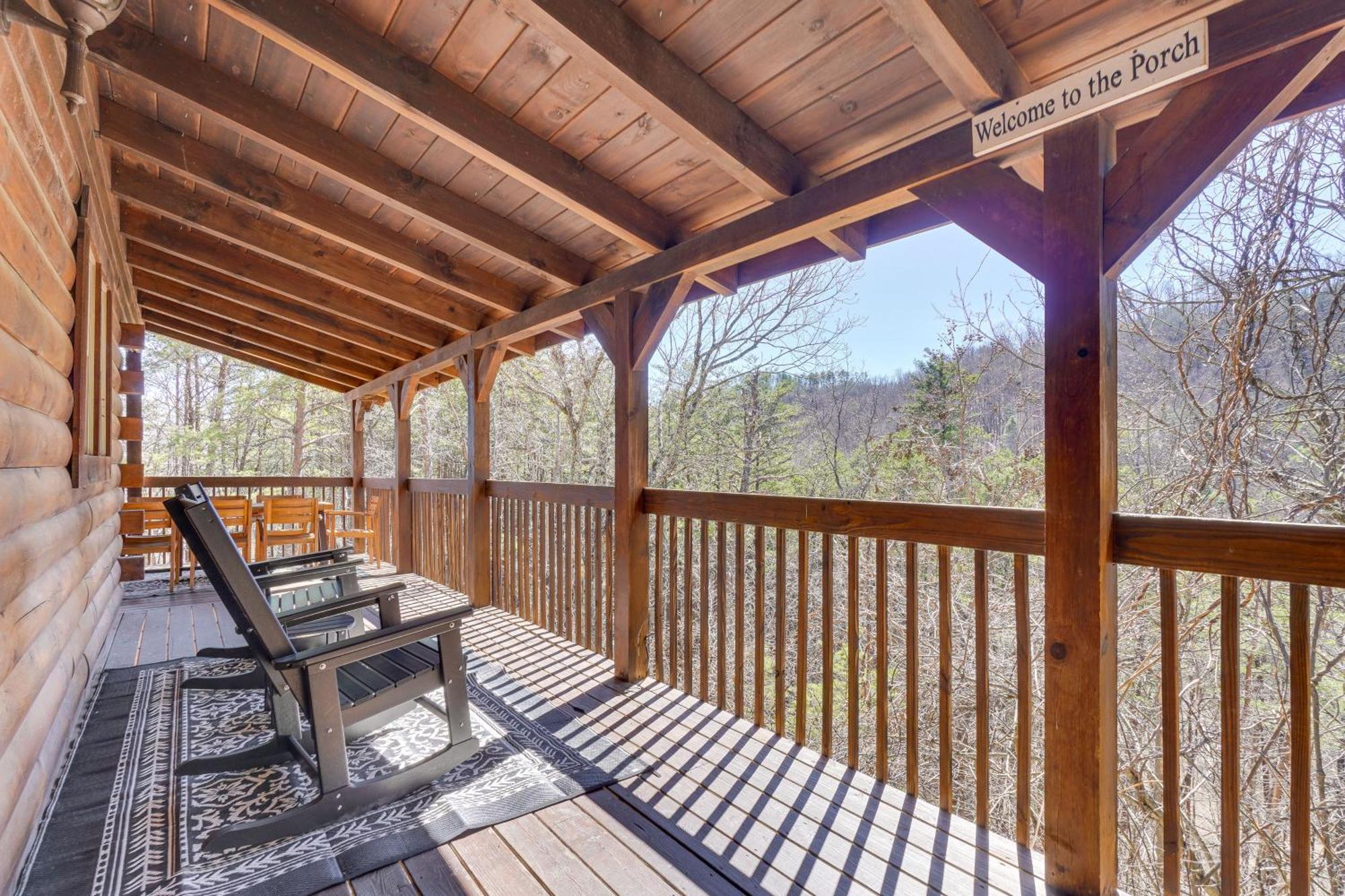 Sevierville Cabin With Deck Minutes To Pigeon Forge Екстериор снимка